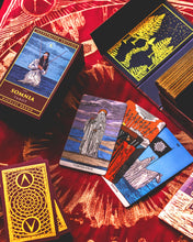 Load image into Gallery viewer, Somnia Tarot Illustrated
